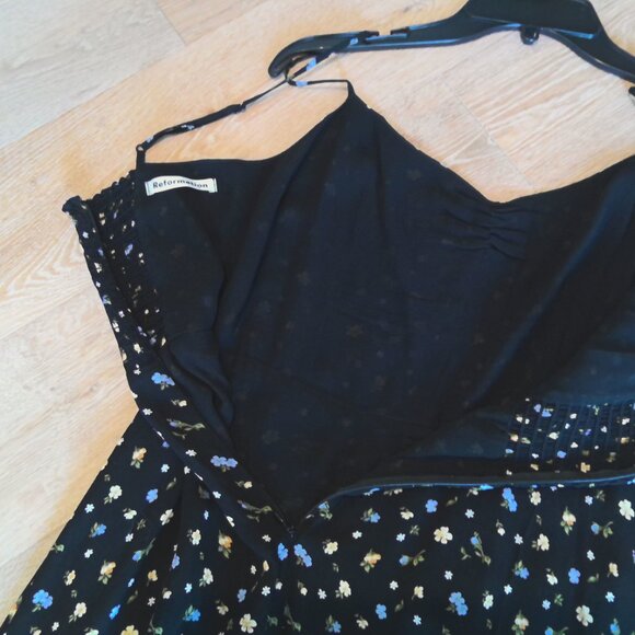 Reformation spaghetti strap flowered maxi dress - size 8 - Picture 4 of 4